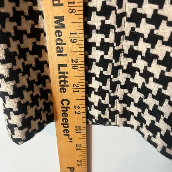 Nanette Lepore Houndstooth Peplum Wool Skirt  Sz 4