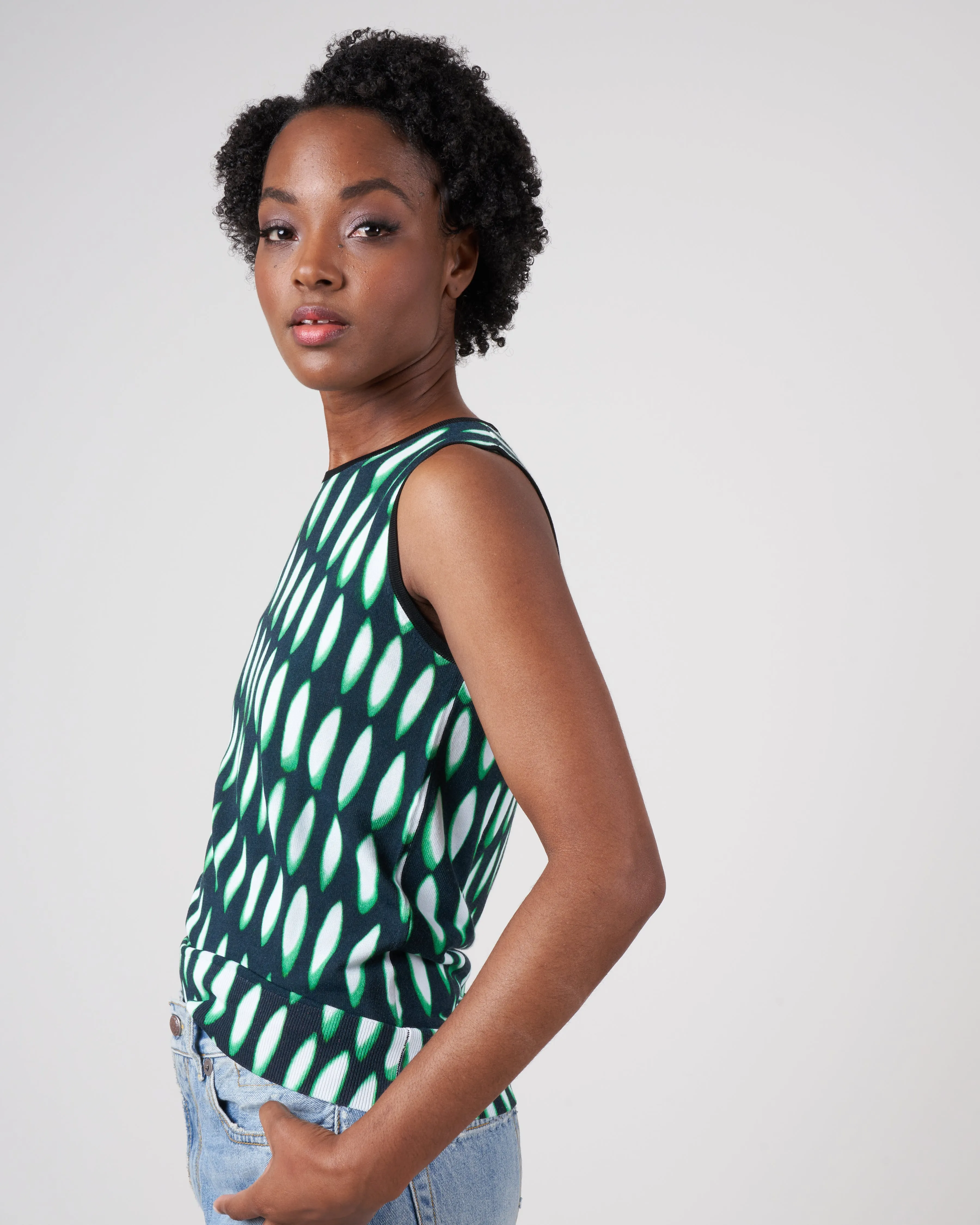 nestra top - black 900