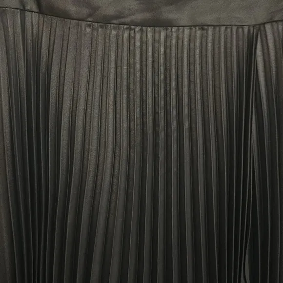 NWOT WHBW Metallic Pleated Wrap MIDI Skirt