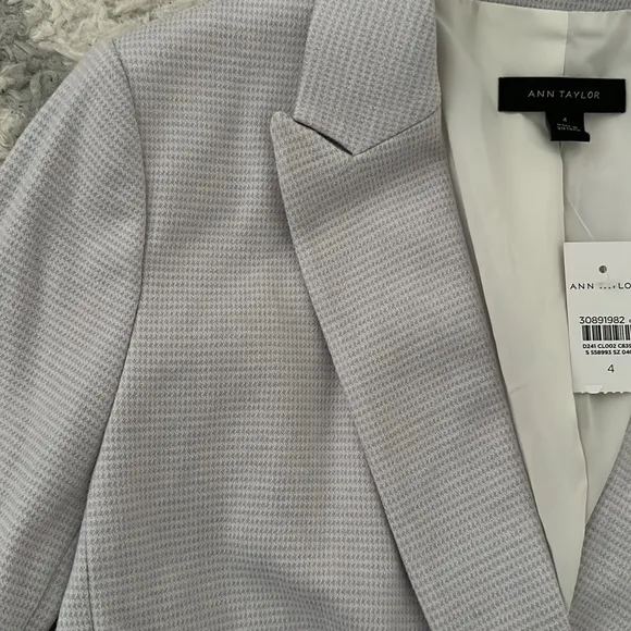 NWT Ann Taylor light purple double breasted blazer.