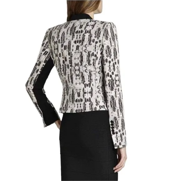 NWT** BCBGMAXAZRIA Guy Print Blazer CroppedBusiness Black/Comb Medium