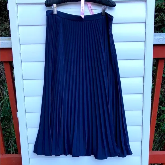 NWT Boden A-Line Midi Skirt with Pleats