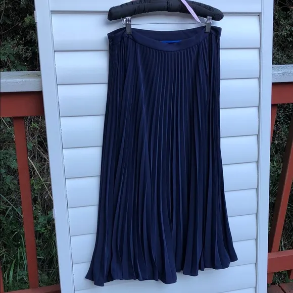 NWT Boden A-Line Midi Skirt with Pleats