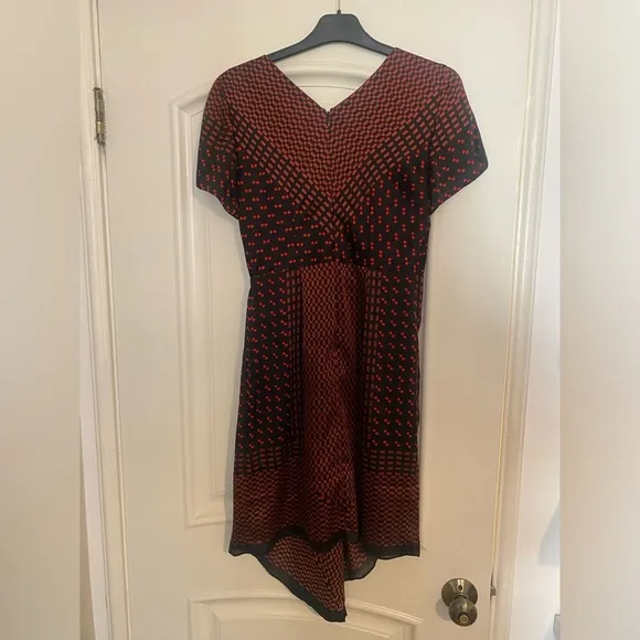 NWT Club‎ Monaco Tarteen Dress in Red Multi