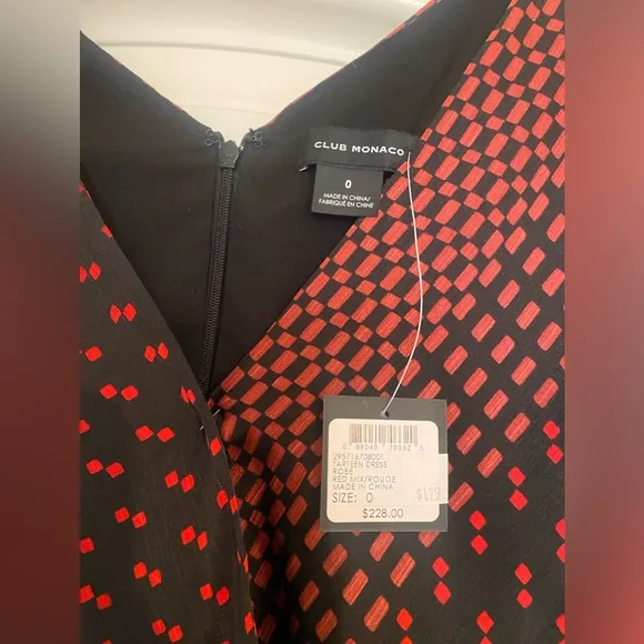 NWT Club‎ Monaco Tarteen Dress in Red Multi