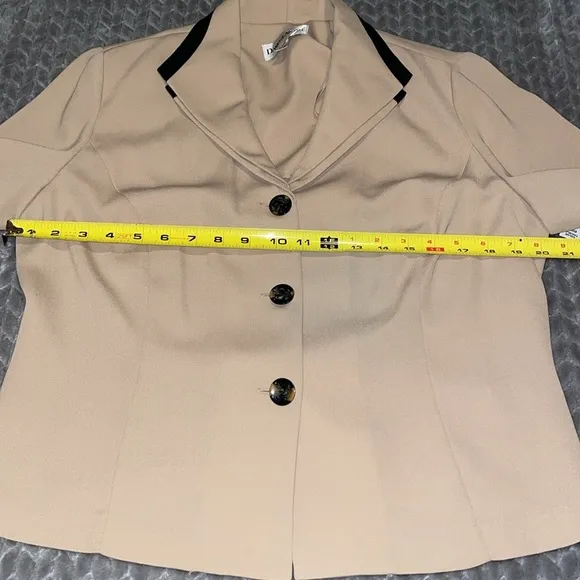NWT Danny &amp; Nicole Blazer and Floral Skirt Set