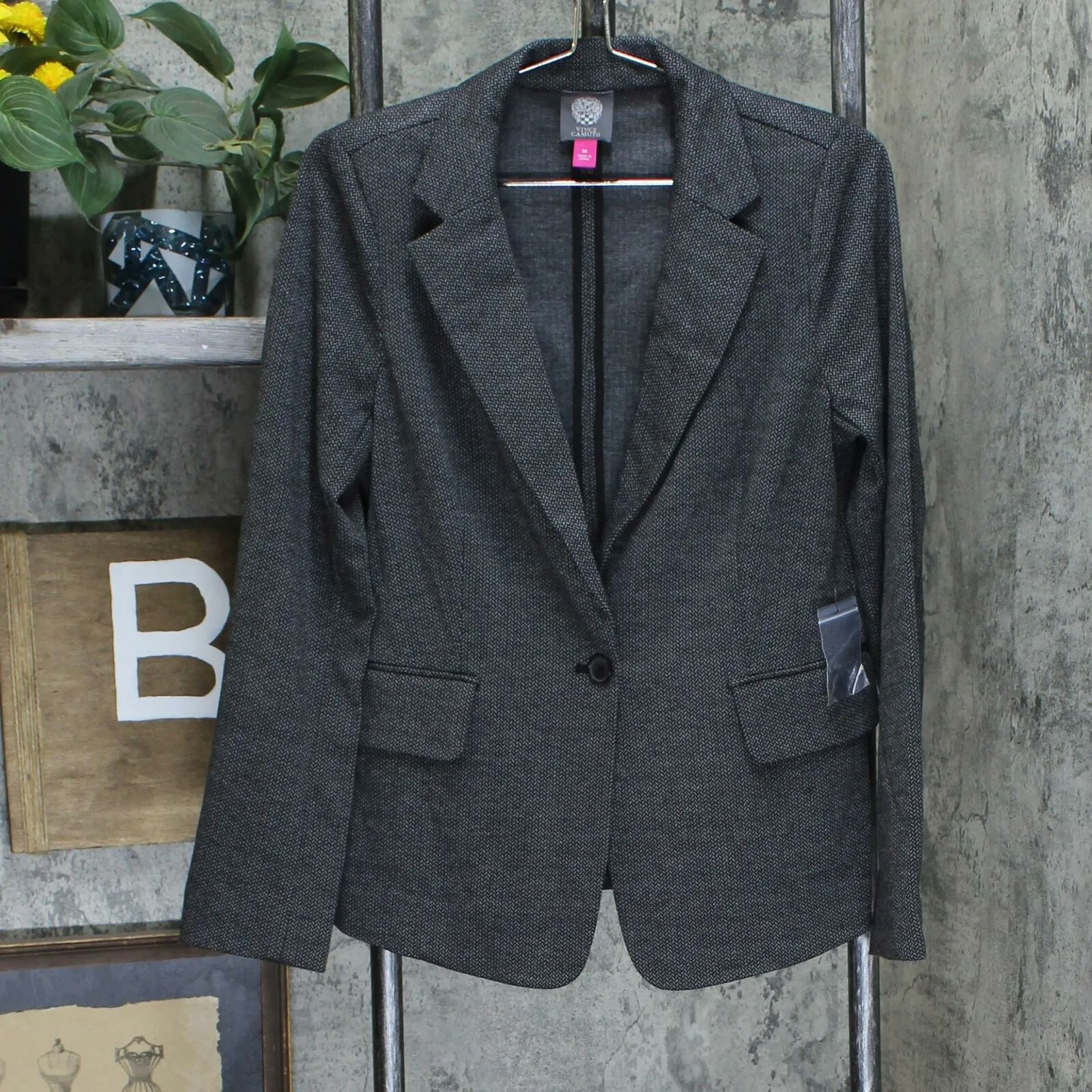 NWT Vince Camuto Womens Melange Herringbone One-Button Blazer. A343591 Medium