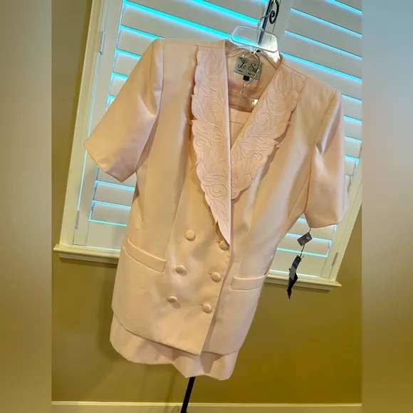 NWT Vintage Le Suit Skirt Suit