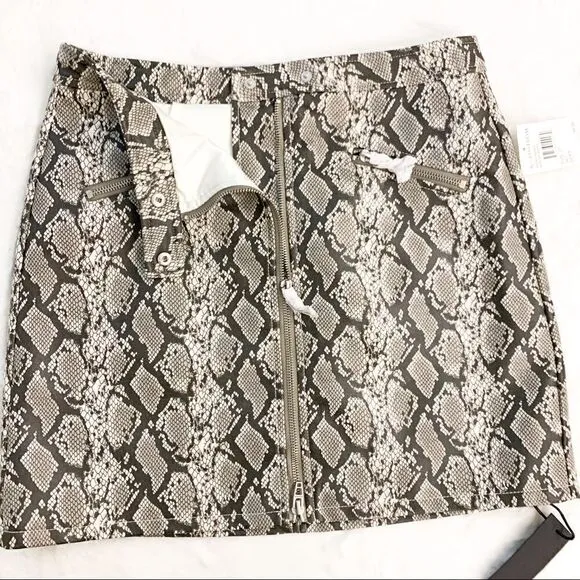NWT Blank Nyc A-Line High Rise Skirt