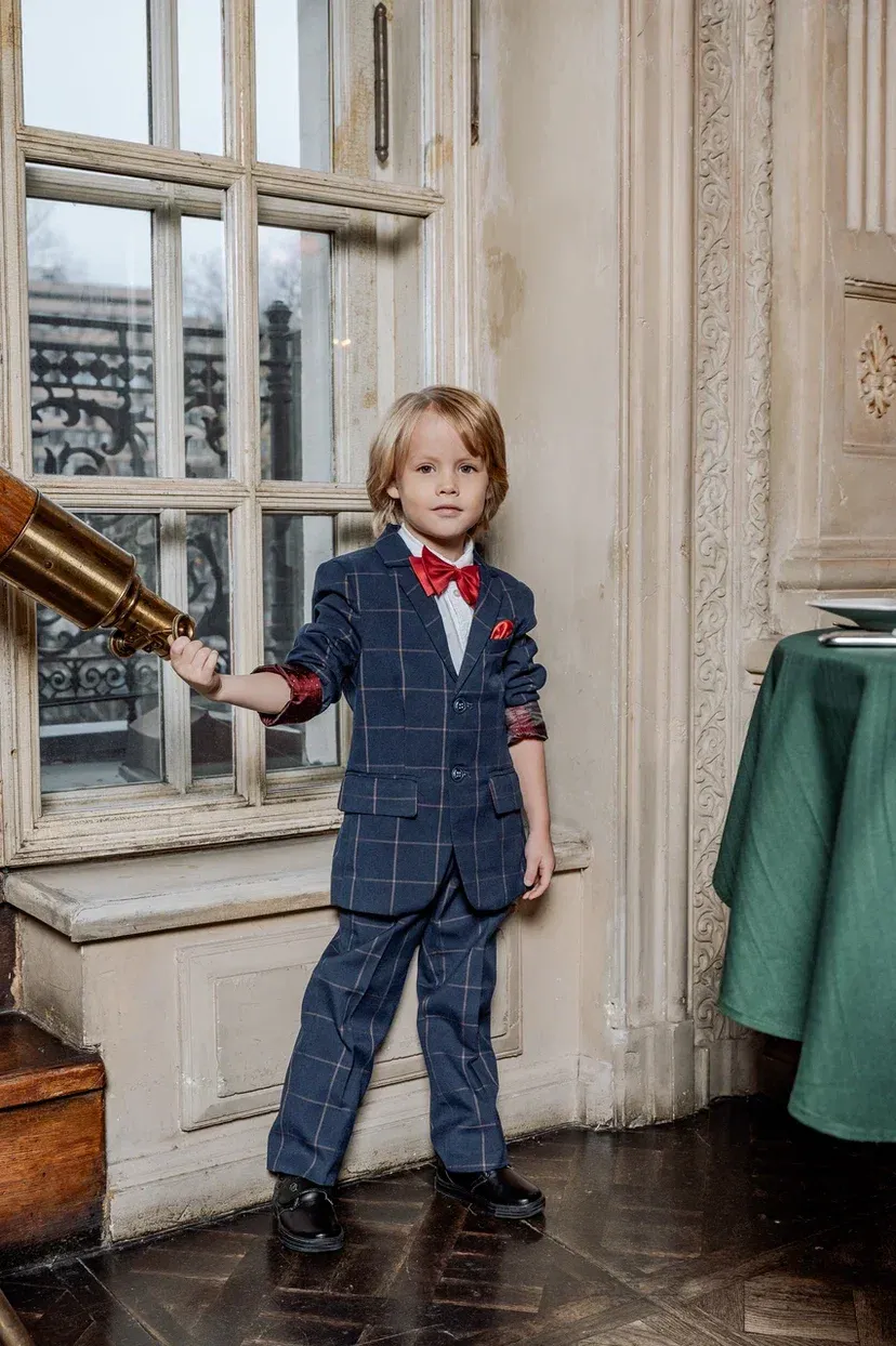 Plaid Navy Blue Classic Fit Suit