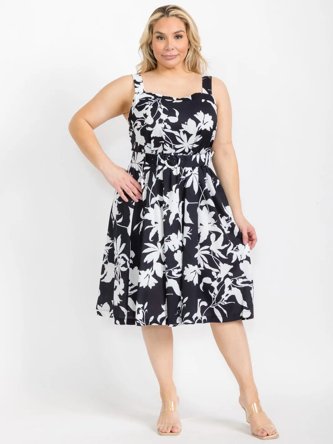 PLUS SIZE SLEEVELESS SMOCK FLORAL MIDI DRESS