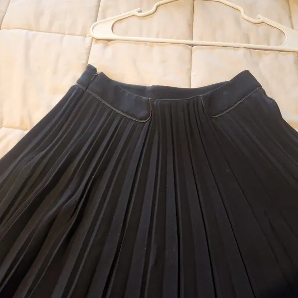 Rag and Bone pleated skirt with lace