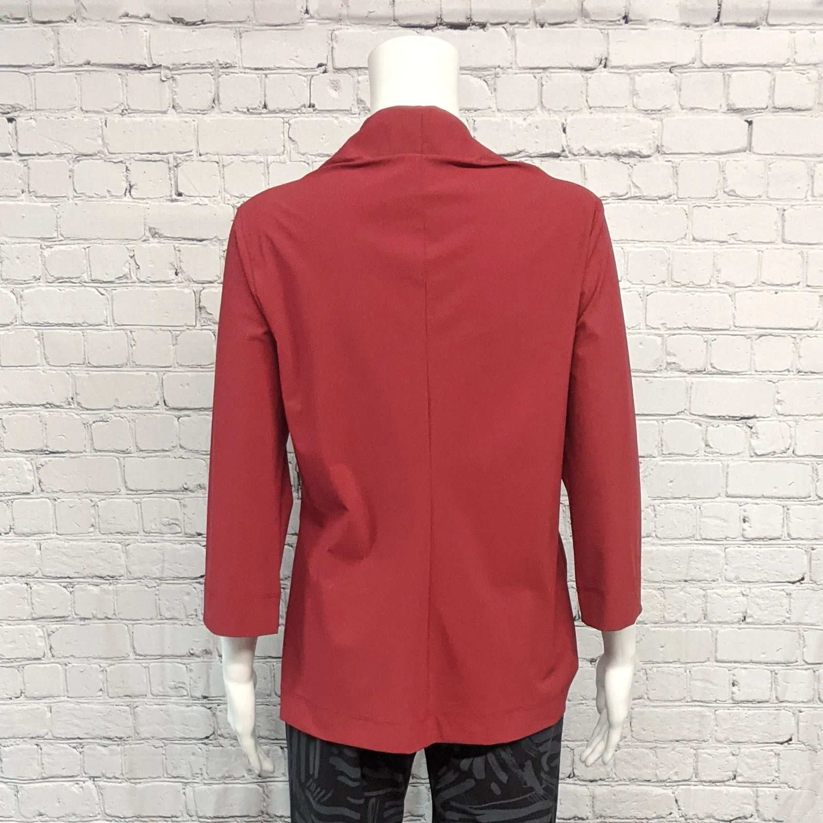 Ragtime Top in Garnet by Porto