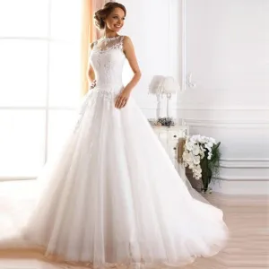 sd-hk A-Line V Neck Court Train Tulle Regular Straps Formal Plus Size Wedding Dresses with Appliques