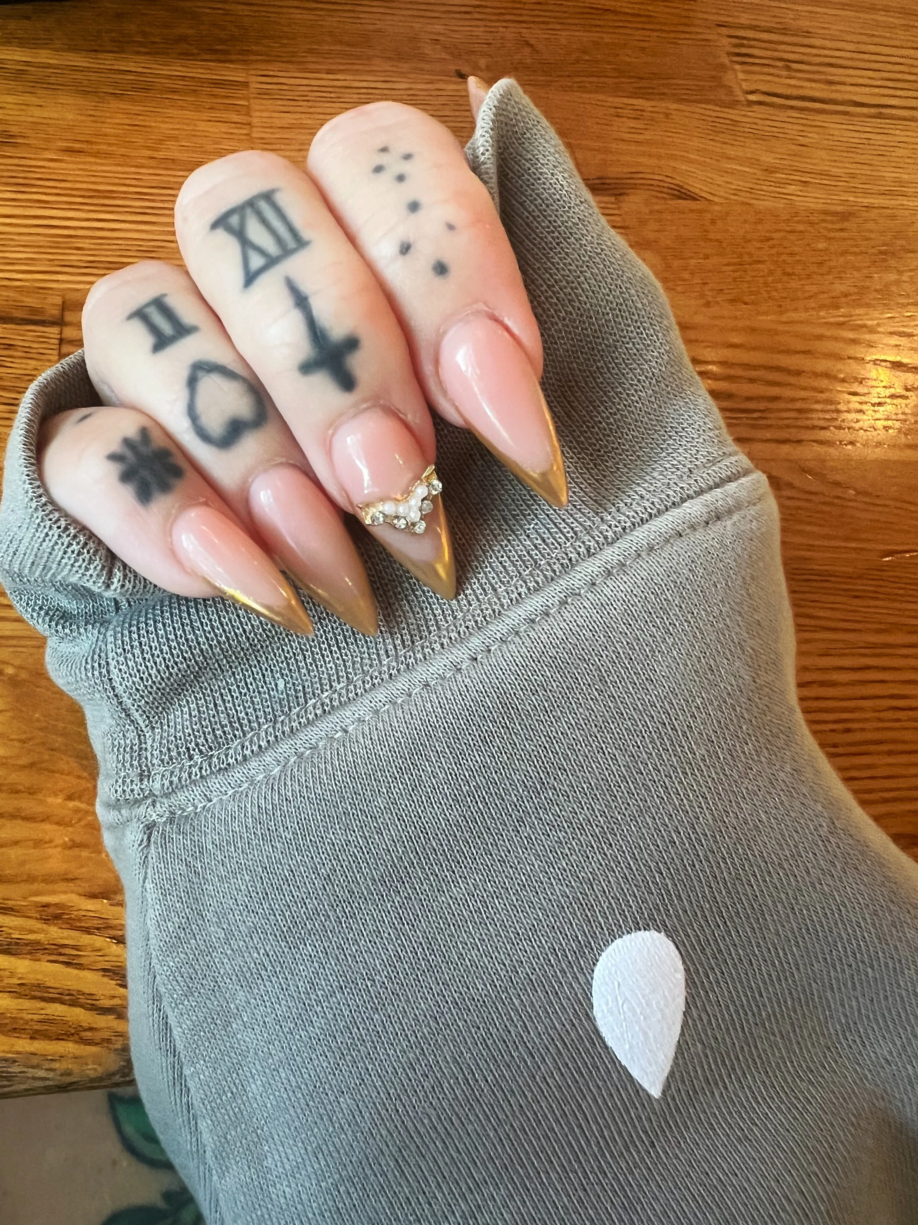 Sensitive Crewneck | Cement