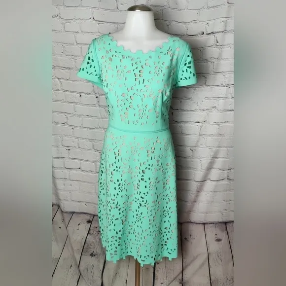 Shani Focus By Shani Laser Cut Fit &amp; Flare Dress Seafoam/Nude Size 2 (4-6)