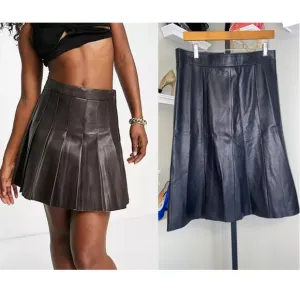 SIGNATURE PLEATED LEATHER SKIRT