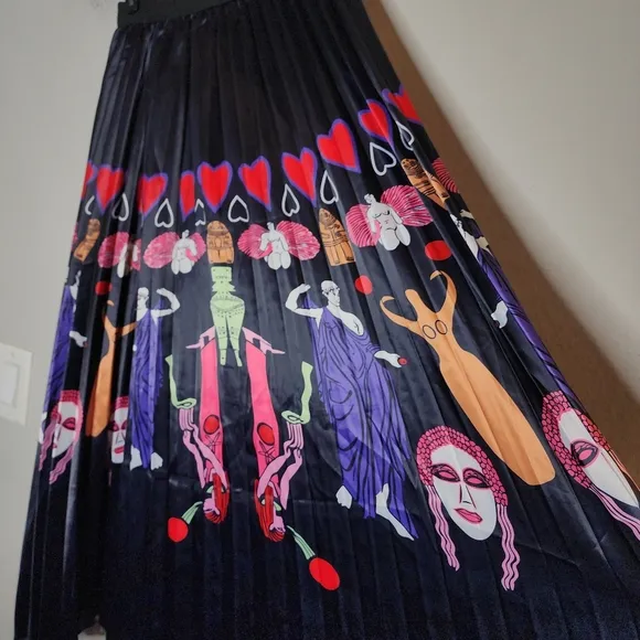 Sorrento Greek Mythology Theme Satin Pull On Pleated Maxi Skirt Size Medium