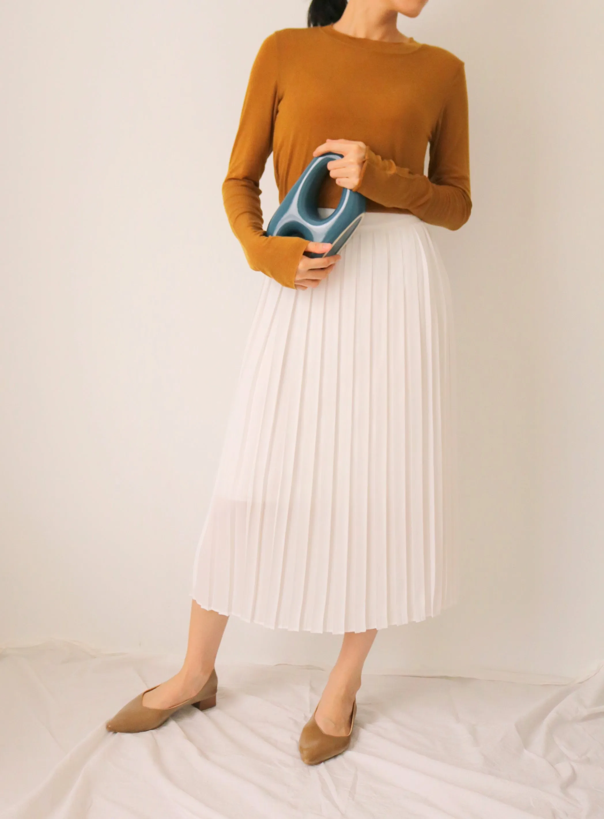 Stella Skirt -limited edition, made in Korea (Ships in 14 days)