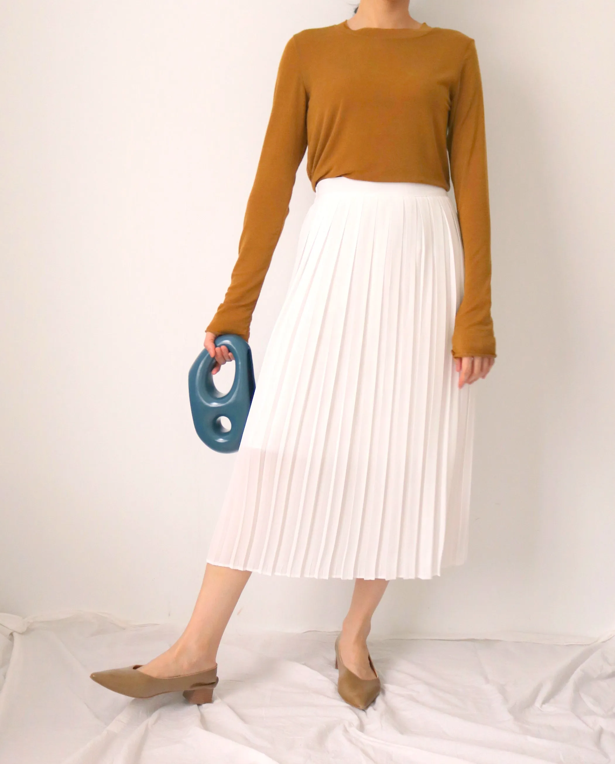 Stella Skirt -limited edition, made in Korea (Ships in 14 days)