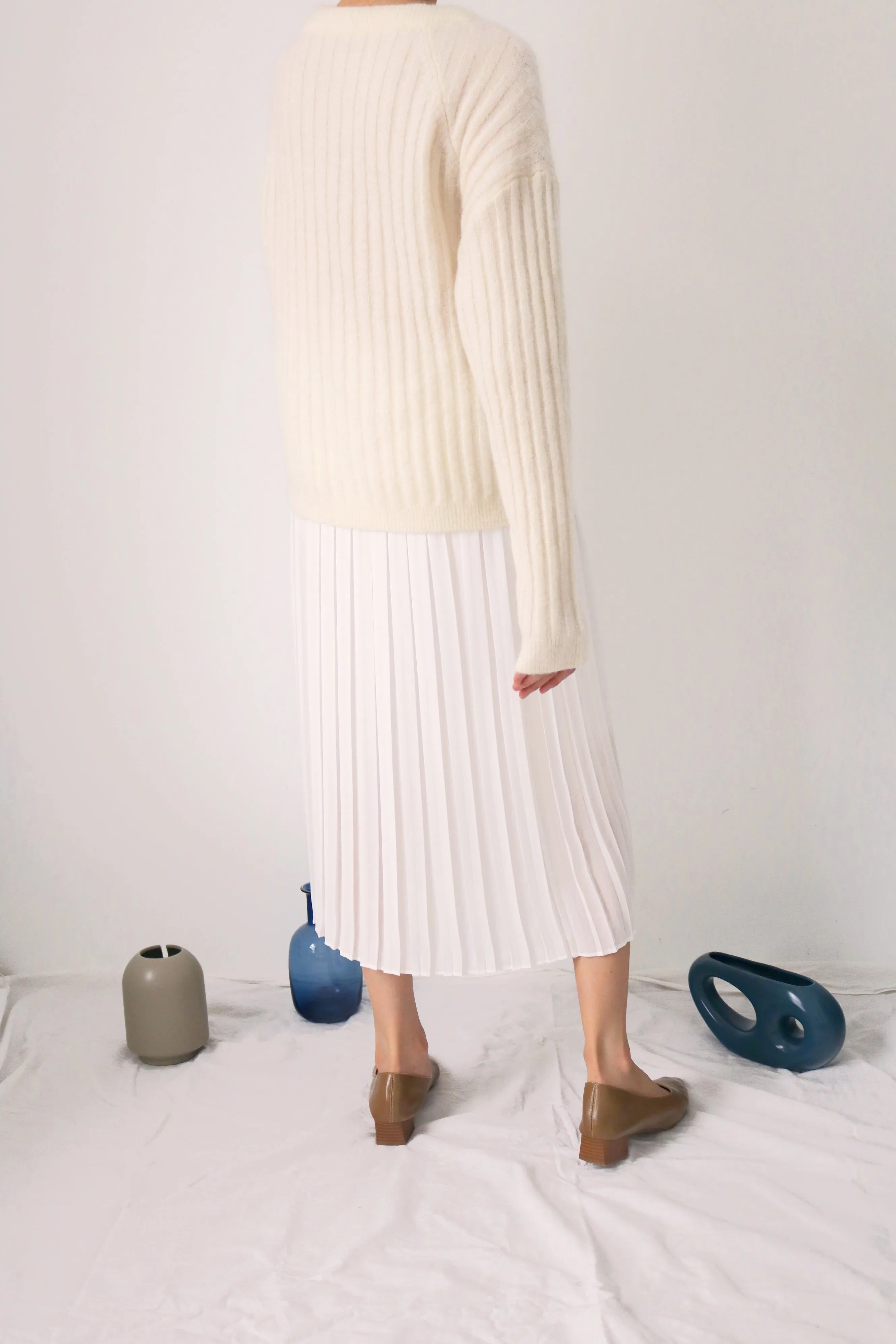 Stella Skirt -limited edition, made in Korea (Ships in 14 days)