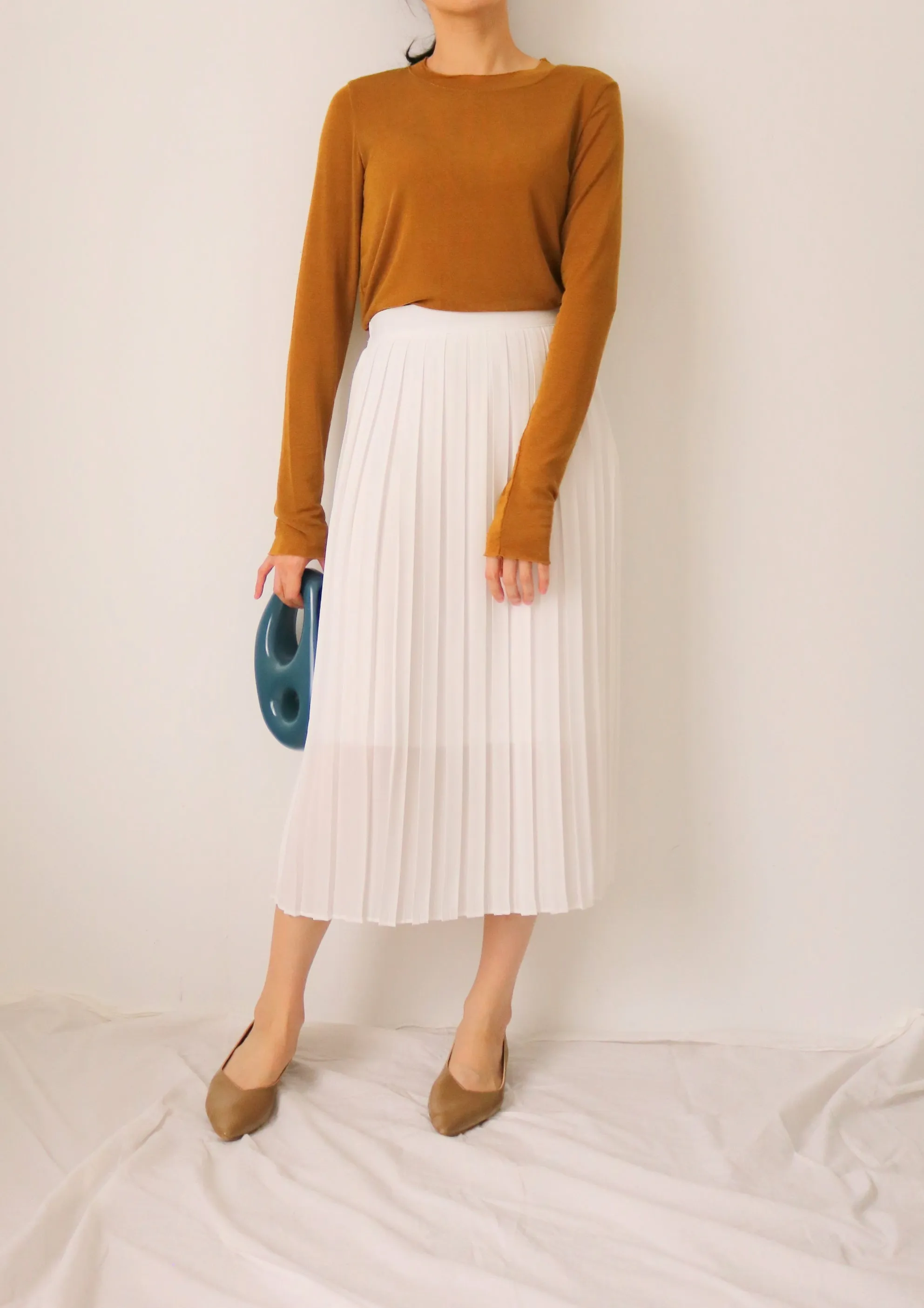 Stella Skirt -limited edition, made in Korea (Ships in 14 days)