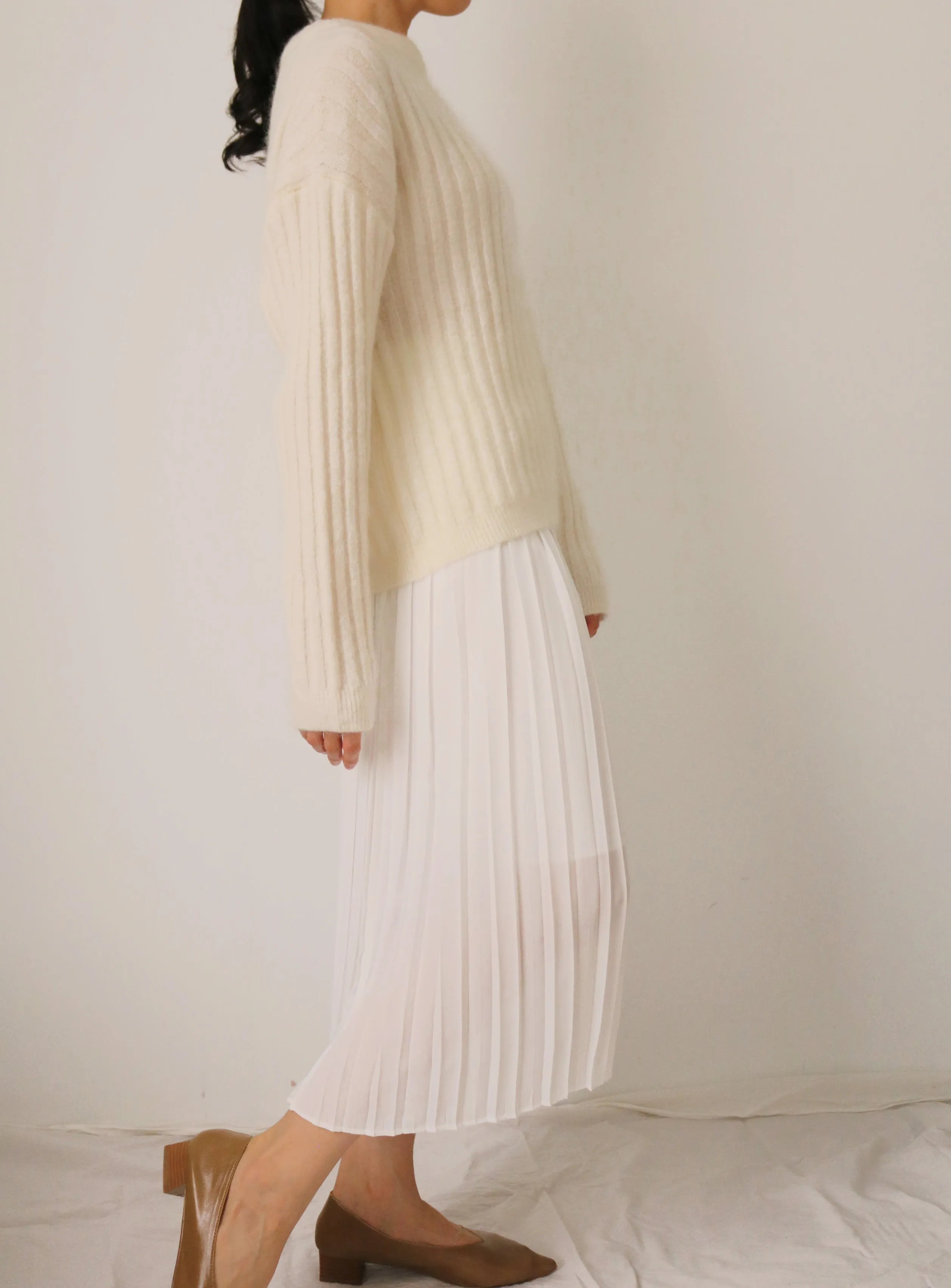 Stella Skirt -limited edition, made in Korea (Ships in 14 days)