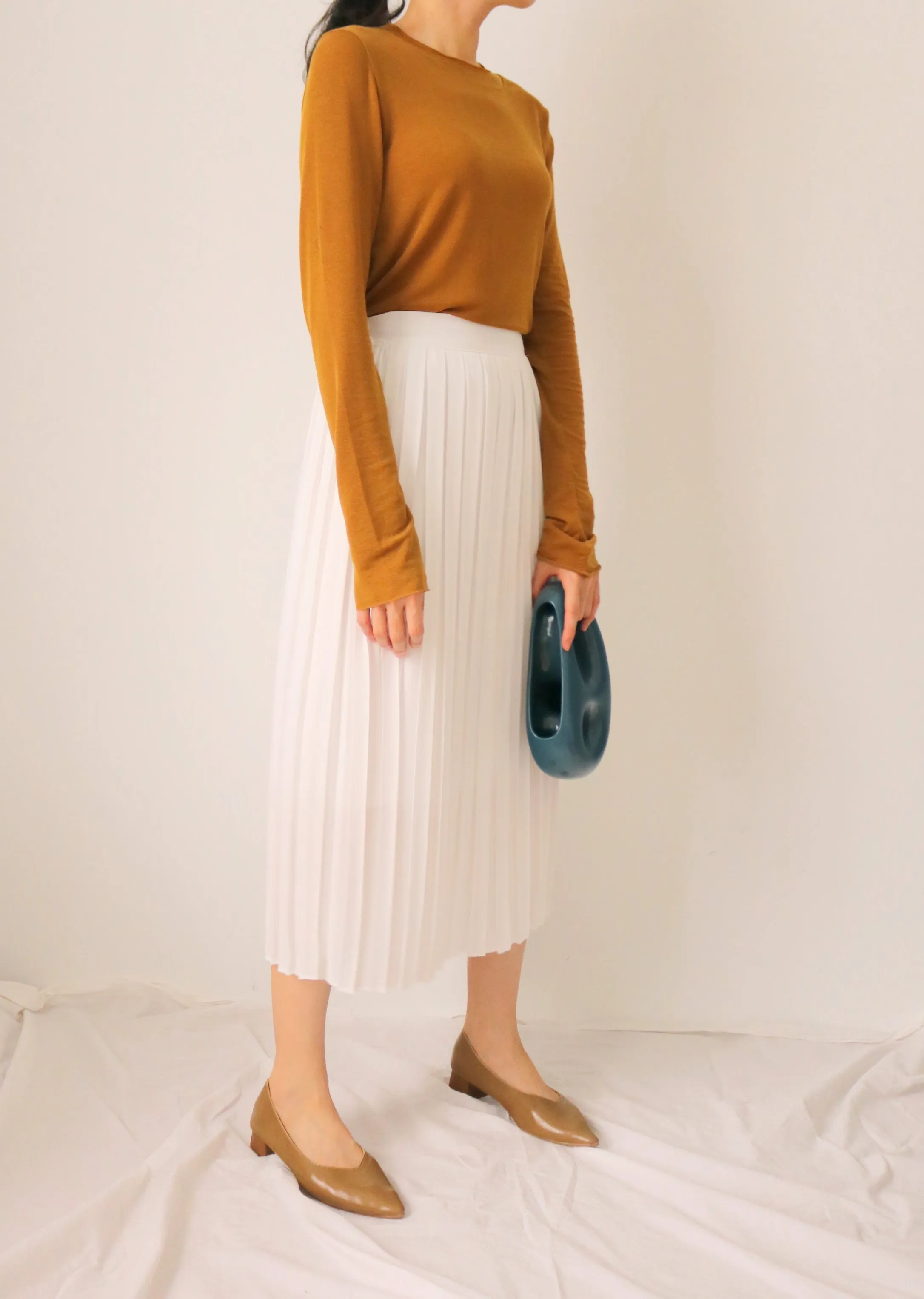 Stella Skirt -limited edition, made in Korea (Ships in 14 days)
