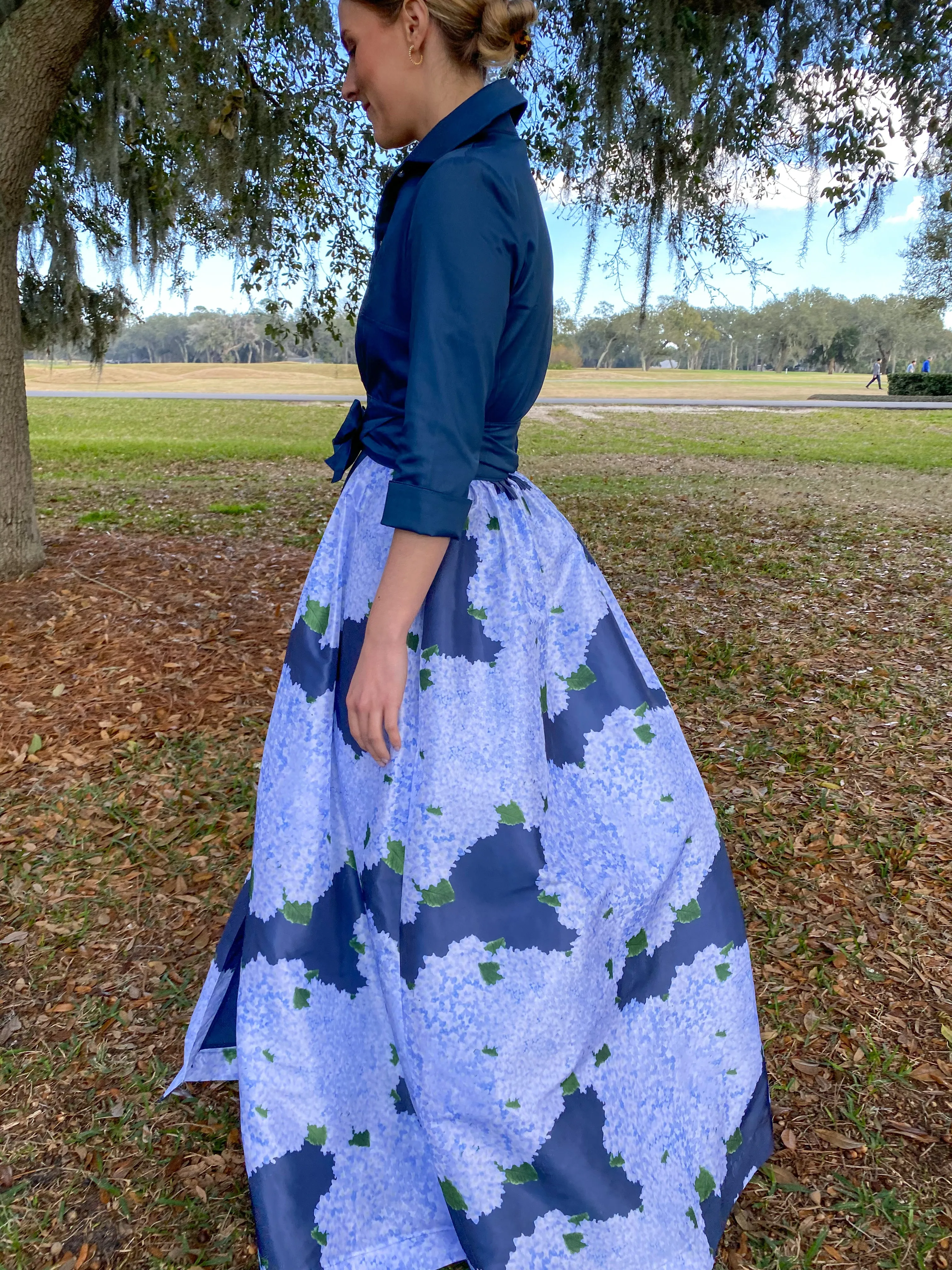 Taffeta Overskirt in Hydrangea on Navy