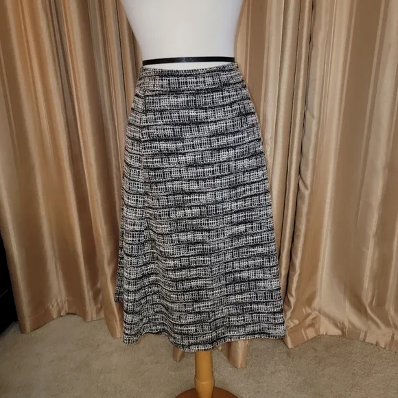 Talbots  A-Line Tweed Skirt NWT Size 10