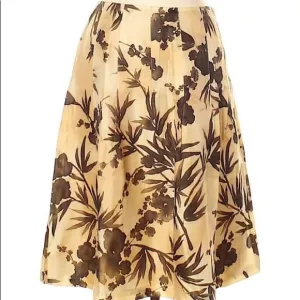TALBOTS size  cream A-line silkblend skirt in excellent condition