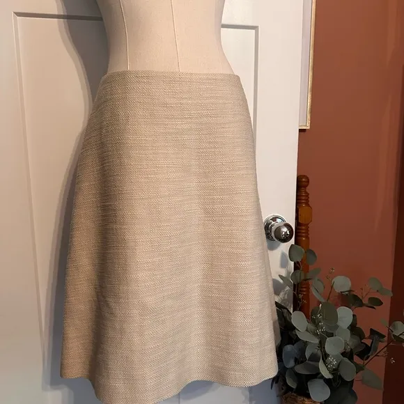 Tory Burch | Denise | A-line | cream | silk lined | side zipper | tweed | skirt