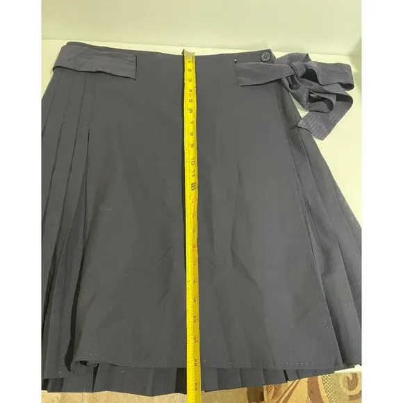 Tory Burch Womens Pleated Navy Skirt With Side Tie 95% Wool  Size 8