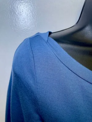 Tribal Blue 3/4 Sleeve Crewneck Slit