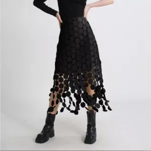 Twotwinstyle size 10 black  hollowed out fringe skirt black disc like fringe