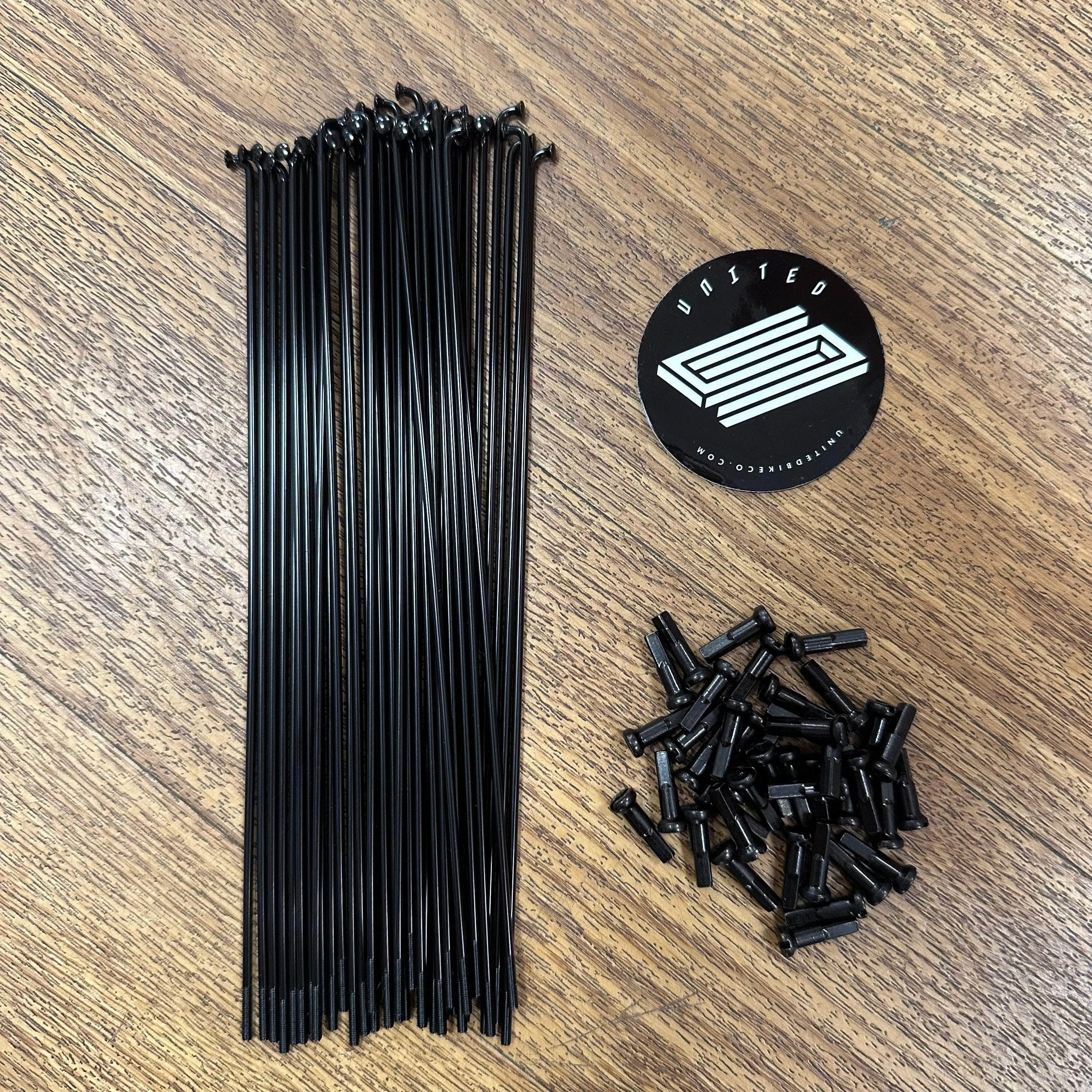 United Supreme Plain Gauge Spokes Black 40 Pack