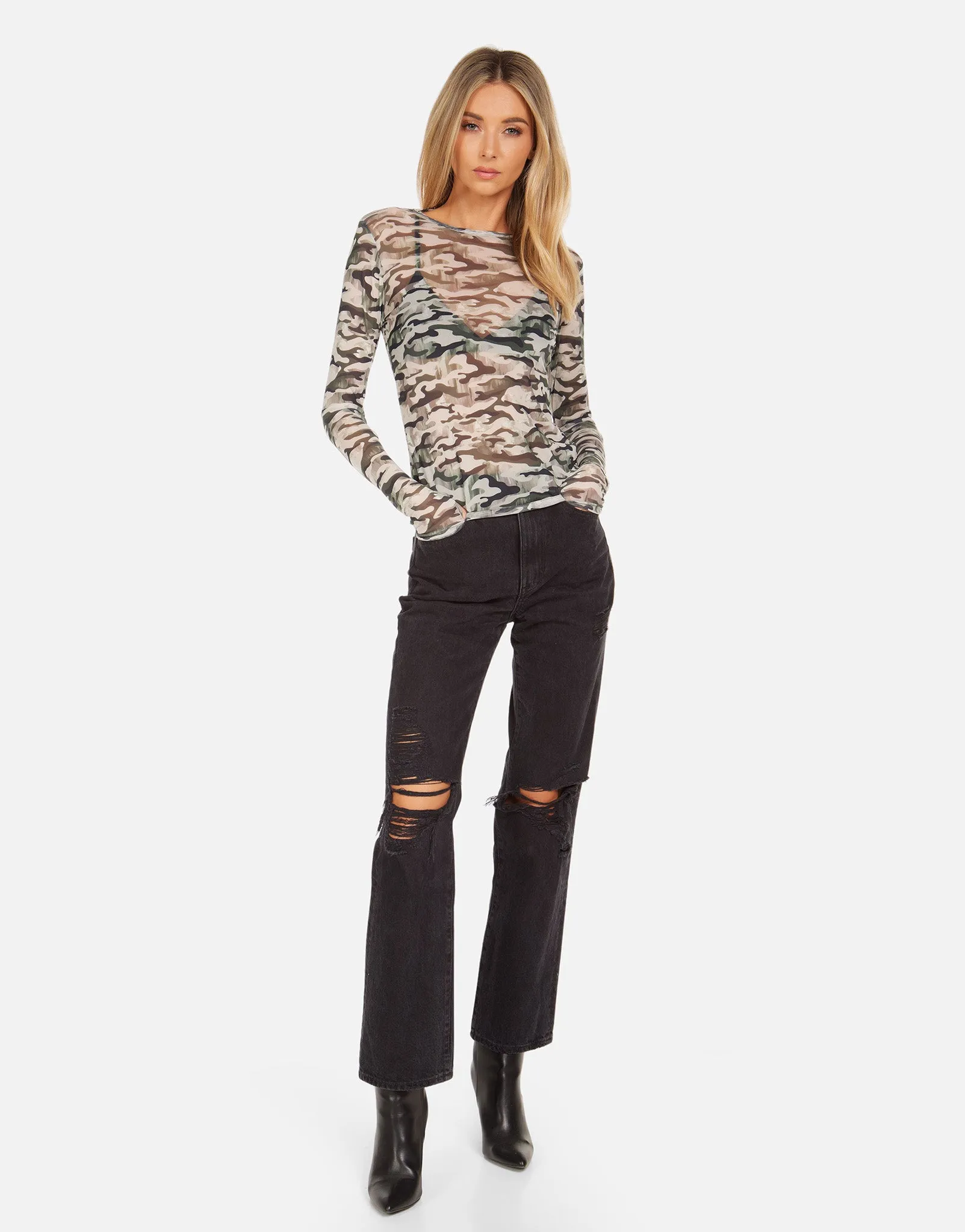 Vero L/S Top w/ Thumbhole