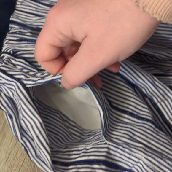 Vineyard Vines Blue White Poplon Pleated Skirt Size 6