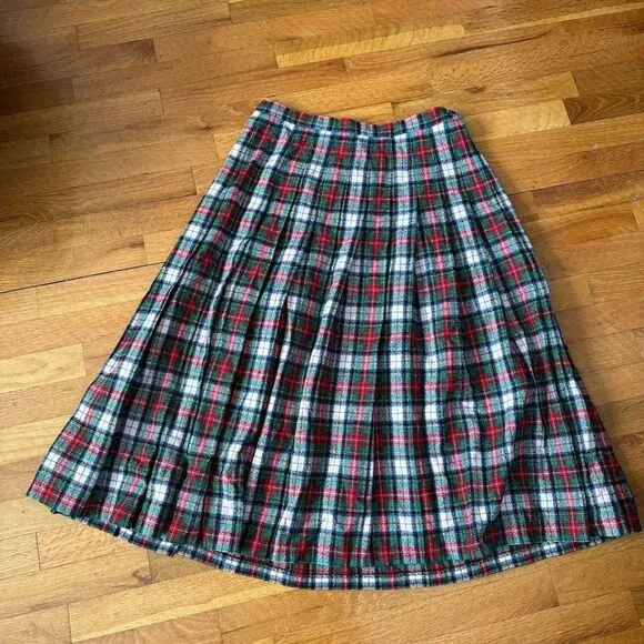 Vintage Pendleton 70s Plaid Christmas Skirt Pleated Size 14 Virgin Wool