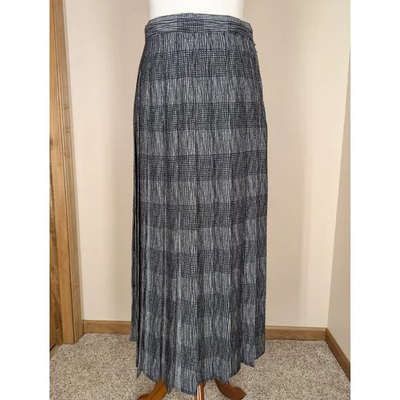 Vintage Schrader Separates 100% Wool Plaid Skirt Gray Black Midi Pleated Size 6