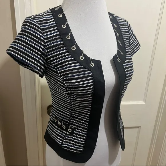 White House Black Market Women's 00 Tweed with Chain Short Sleeve Blazer Sexy!