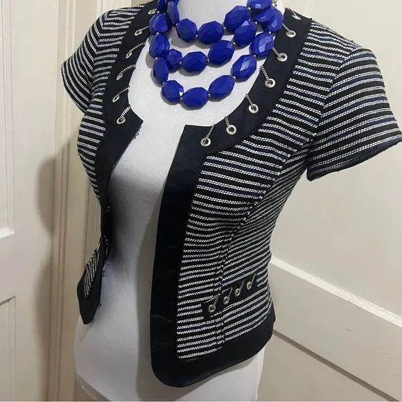 White House Black Market Women's 00 Tweed with Chain Short Sleeve Blazer Sexy!
