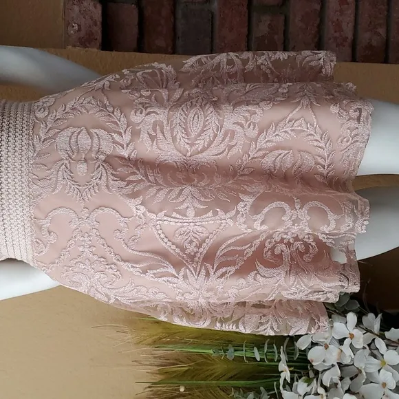 WINDSOR Emily Champagne Embroidered Fit &amp; Flare Party Dress JUNIORS SIZE: 13