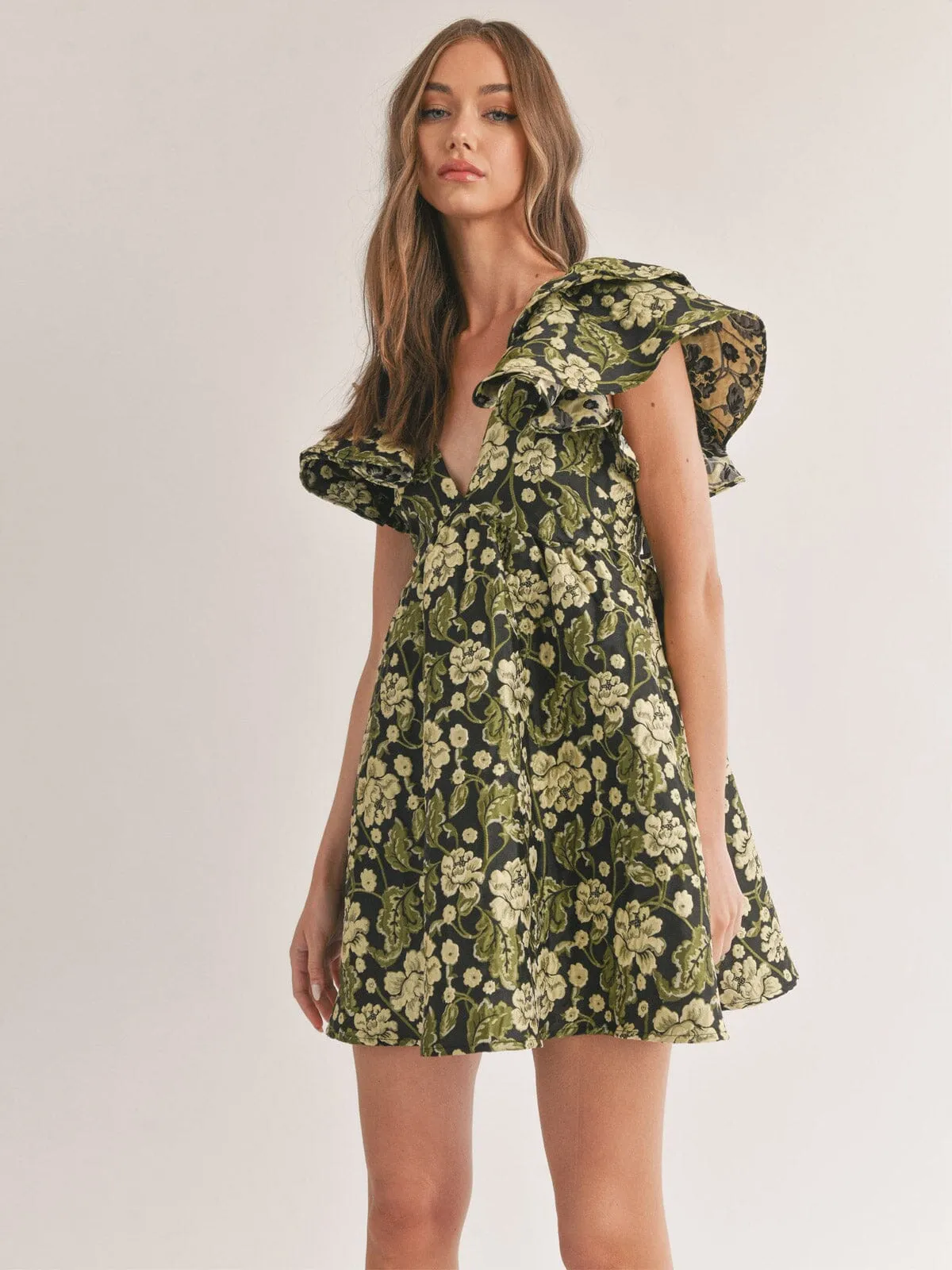 WOMEN'S RUFFLE SLEEVE V-NECK FIT & FLARE FLORAL OPEN BACK JACQUARD MINI DRESS