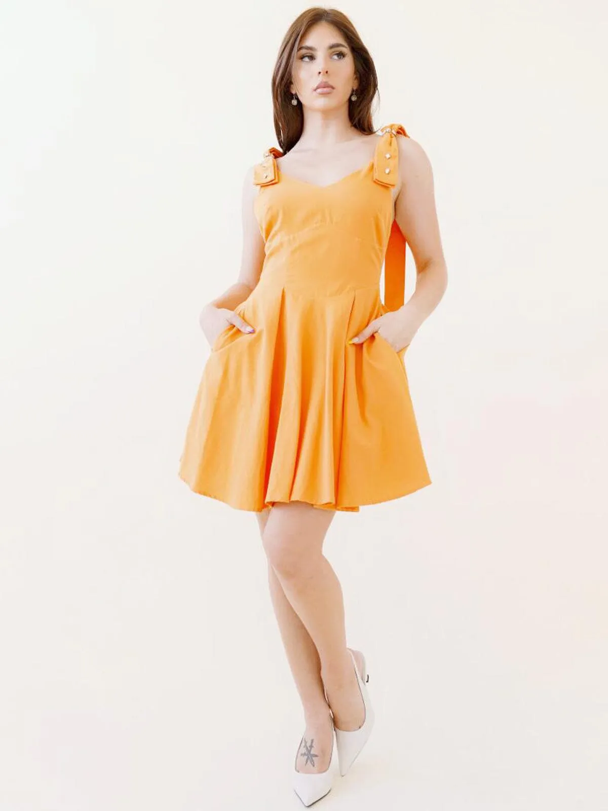 WOMEN'S SLEEVELESS ADJUSTABLE STRAPS POCKETS FIT & FLARE MINI DRESS
