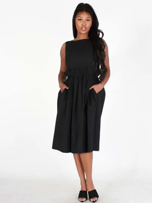 WOMEN'S SLEEVELESS BACK BUTTON UP POCKETS FIT & FLARE MIDI DRESS
