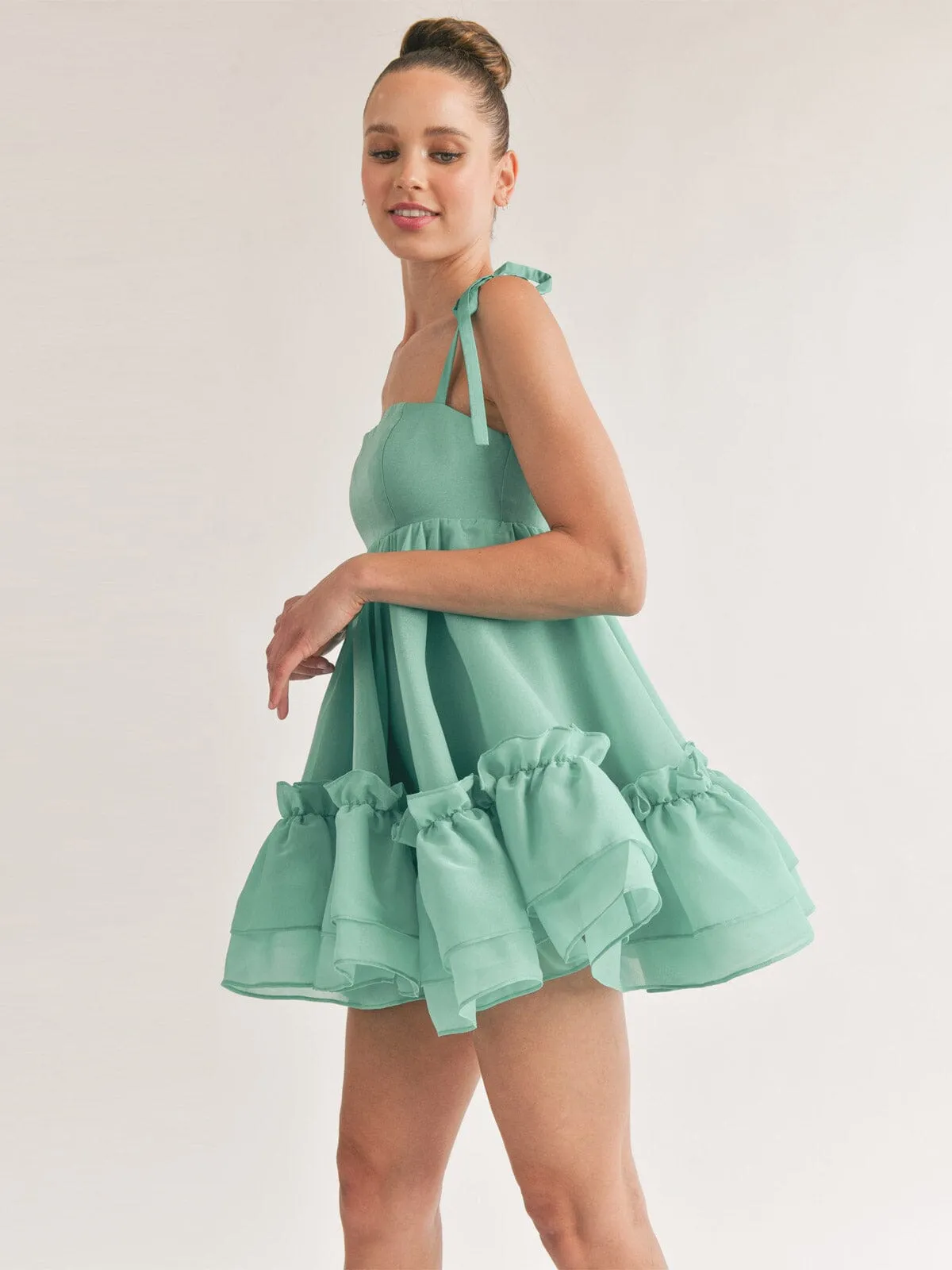 WOMEN'S SLEEVELESS RUFFLE FIT & FLARE MINI DRESS