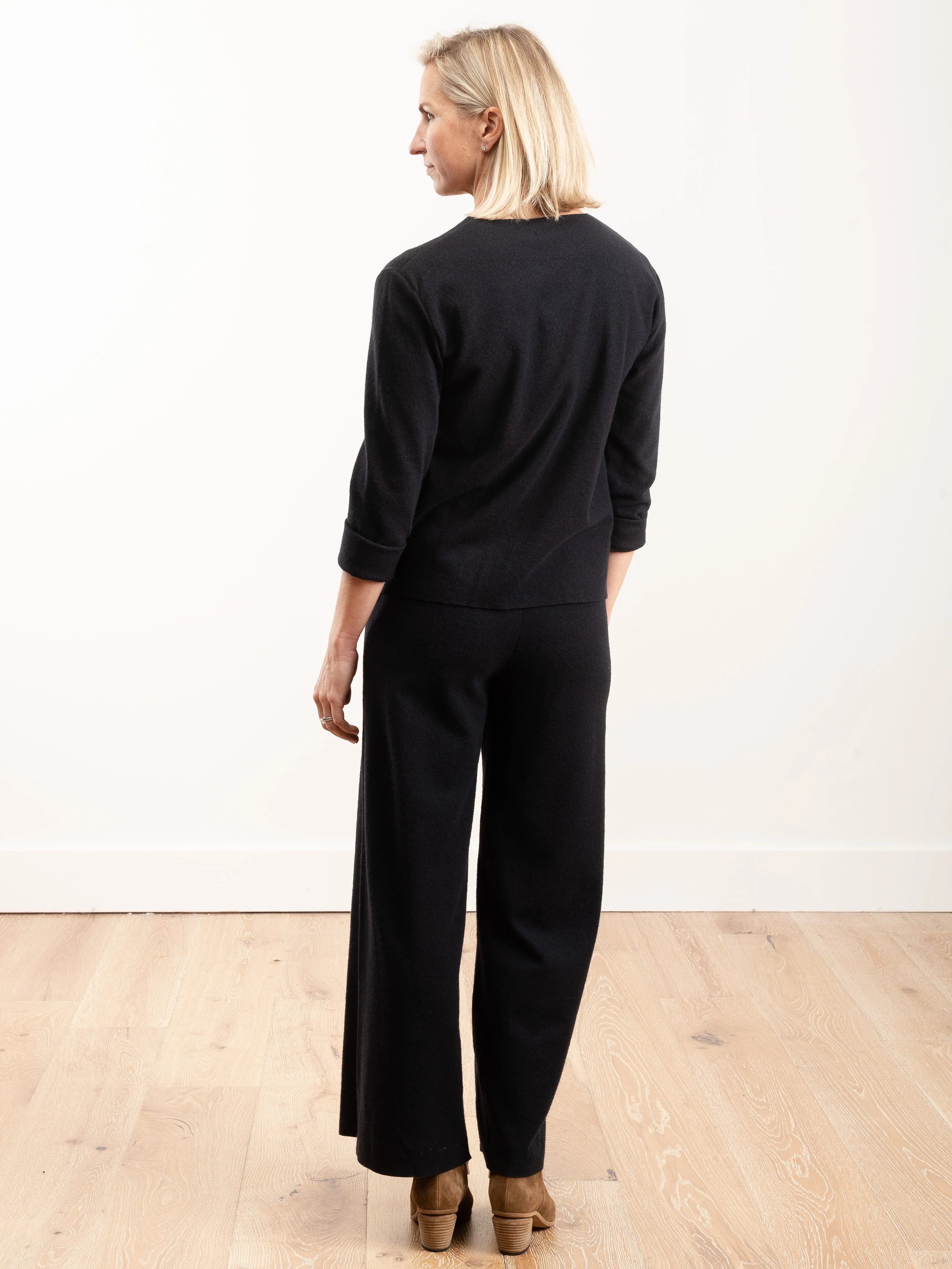 wool crewneck - midnight