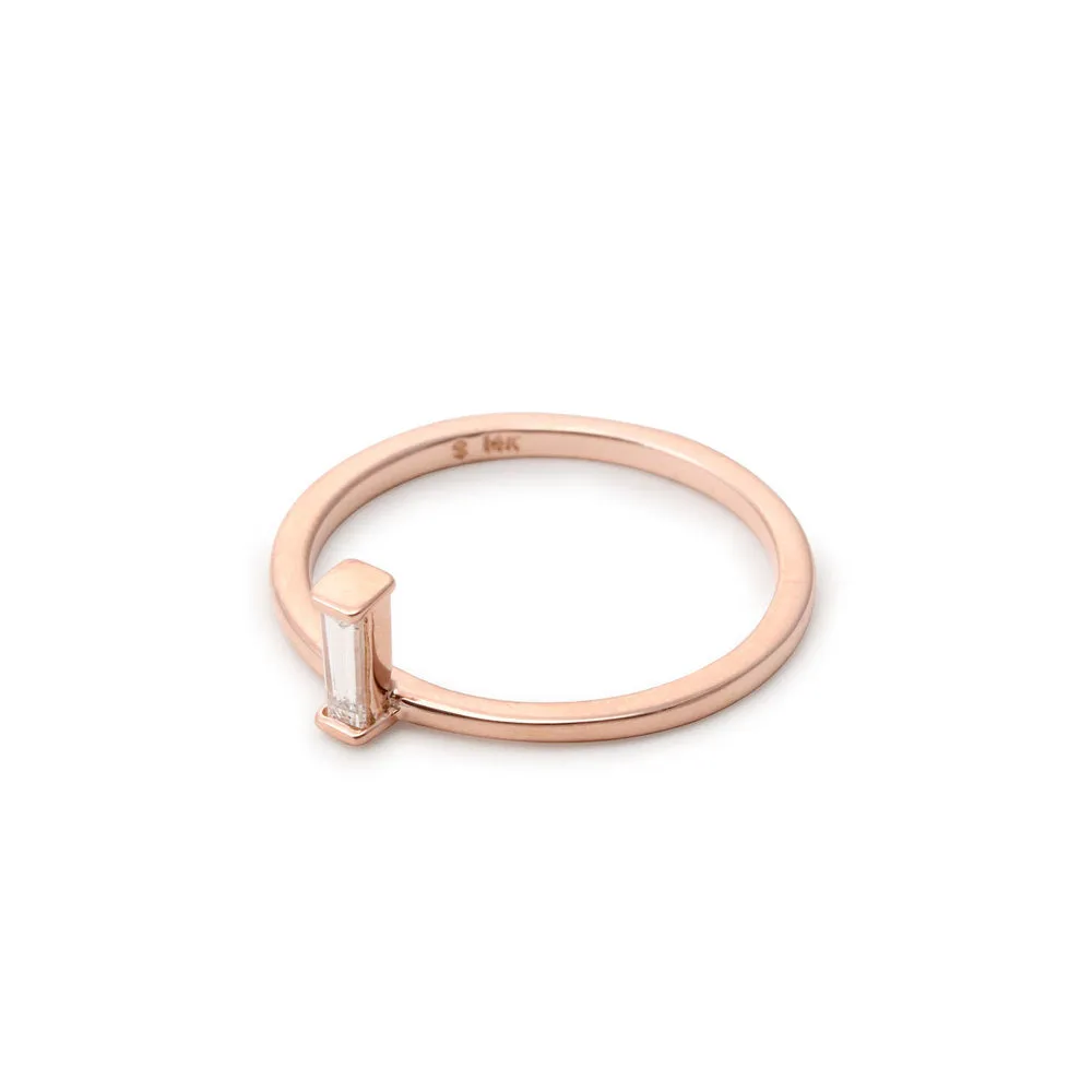 Yours only -  Single Baguette Diamond Ring