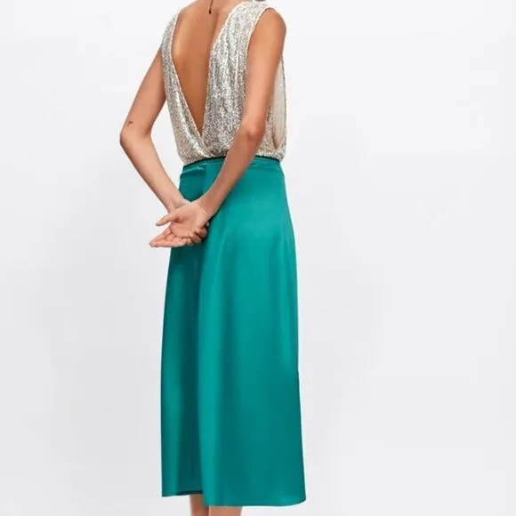 Zara Satin a line skirt with contrast trim Sz L